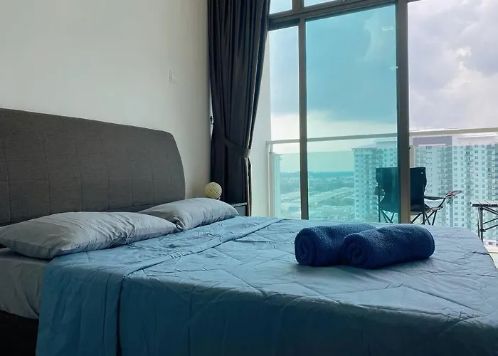 Lake Front Homes Relax & Chill At Mount Austin, Jb #16